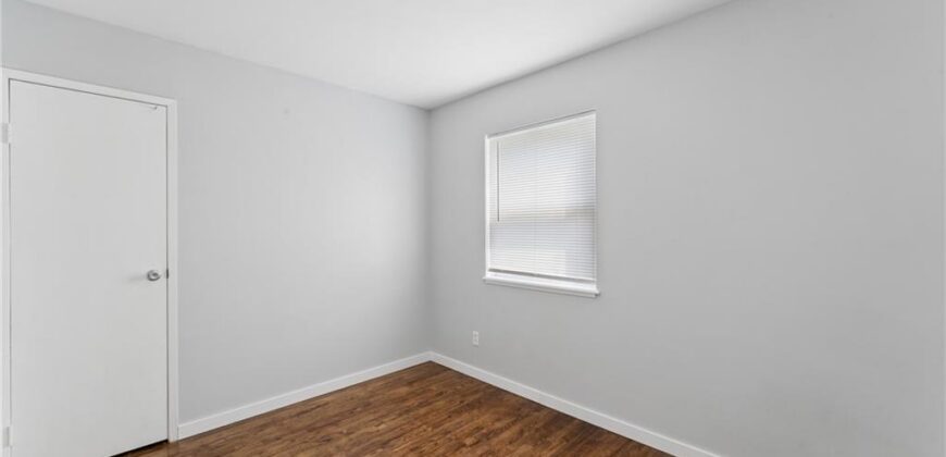 7940 NE 55th Street, Kansas City, MO 64119