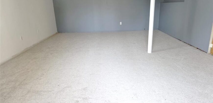 7940 NE 55th Street, Kansas City, MO 64119