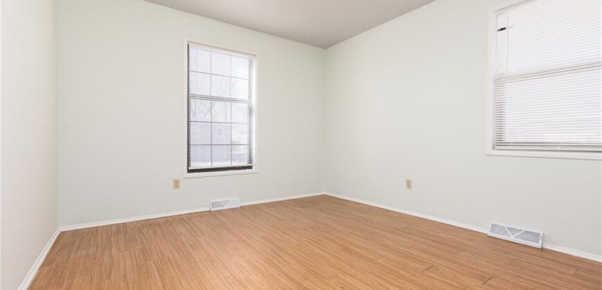 4709 NW Fisk Avenue, Kansas City, MO 64151