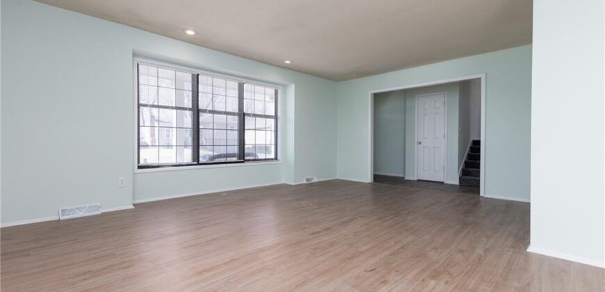 4709 NW Fisk Avenue, Kansas City, MO 64151