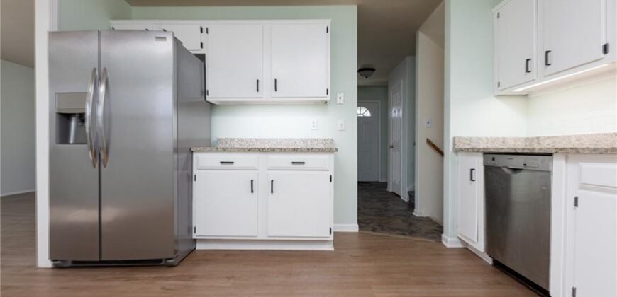 4709 NW Fisk Avenue, Kansas City, MO 64151