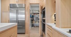 10126 N Kansas Court, Kansas City, MO 64155