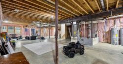 10126 N Kansas Court, Kansas City, MO 64155