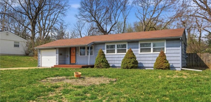 1204 NE 62nd Street, Gladstone, MO 64118