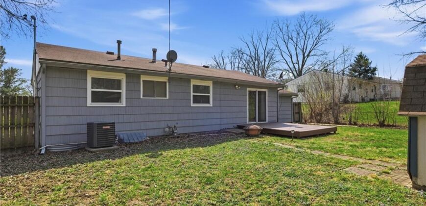 1204 NE 62nd Street, Gladstone, MO 64118