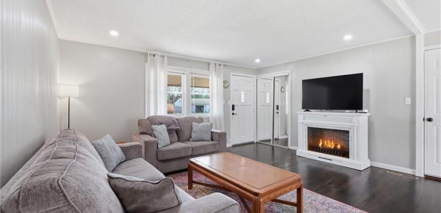 1204 NE 62nd Street, Gladstone, MO 64118