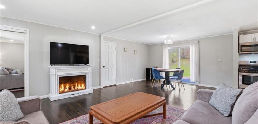 1204 NE 62nd Street, Gladstone, MO 64118