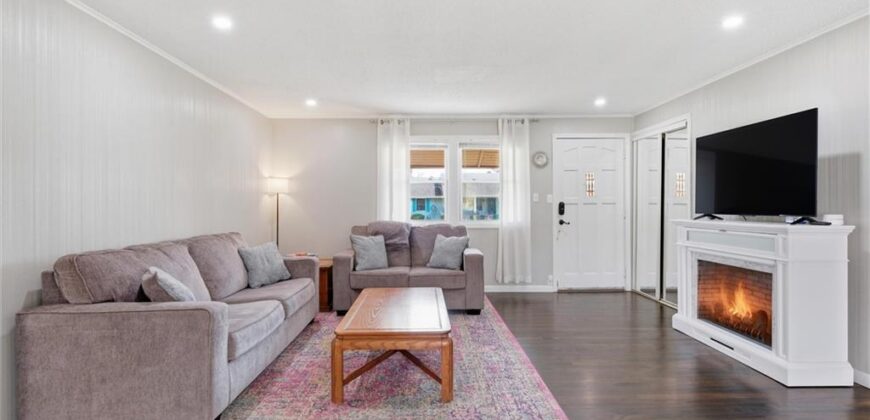 1204 NE 62nd Street, Gladstone, MO 64118