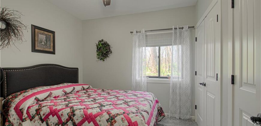 2144 Crooked Creek Drive, Kearney, MO 64060