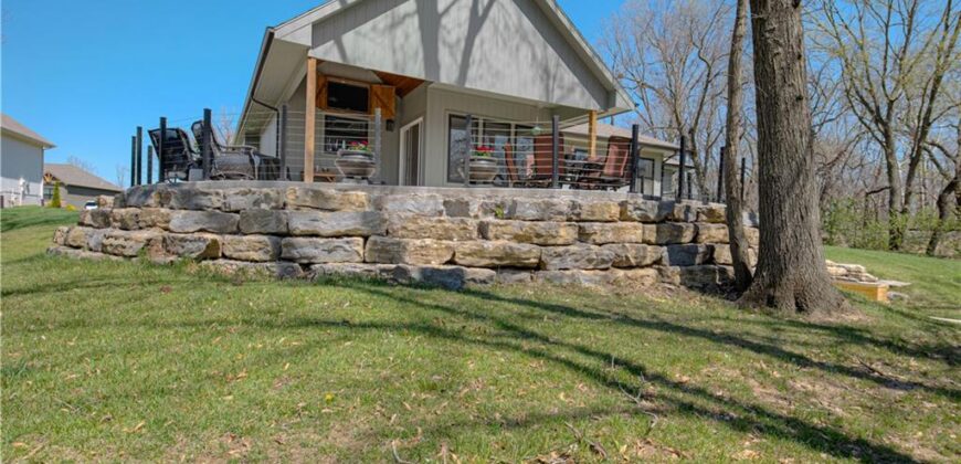 2144 Crooked Creek Drive, Kearney, MO 64060