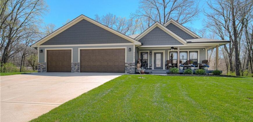 2144 Crooked Creek Drive, Kearney, MO 64060