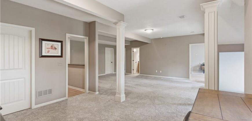 9425 N Spruce Court, Kansas City, MO 64156