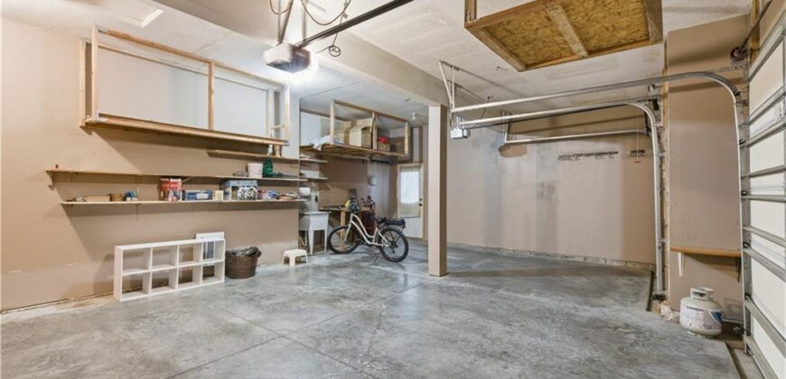 9425 N Spruce Court, Kansas City, MO 64156