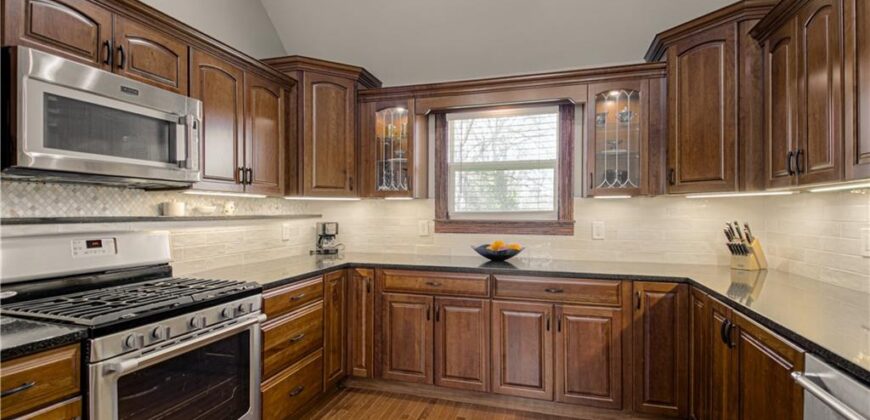 225 Groom Street, Liberty, MO 64068