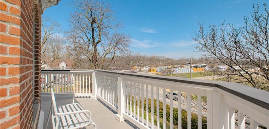 225 Groom Street, Liberty, MO 64068