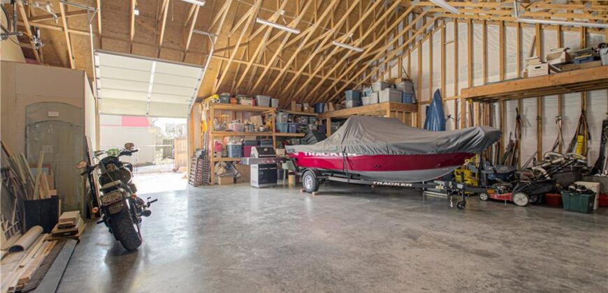 225 Groom Street, Liberty, MO 64068