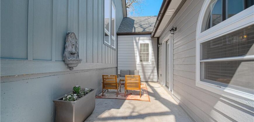 225 Groom Street, Liberty, MO 64068