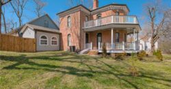225 Groom Street, Liberty, MO 64068