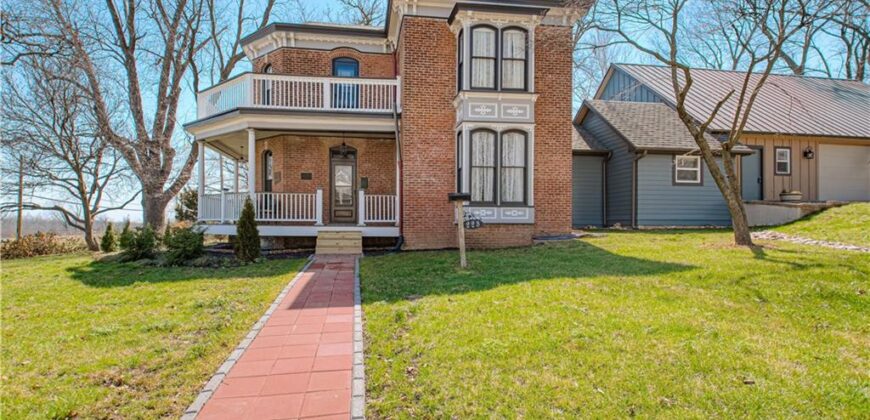 225 Groom Street, Liberty, MO 64068