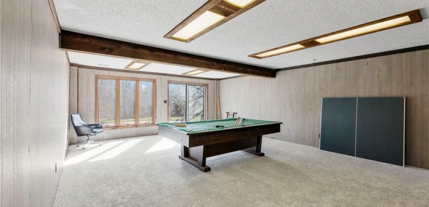 9955 NW Windover Drive, Kansas City, MO 64153