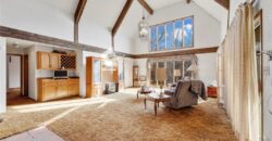 9955 NW Windover Drive, Kansas City, MO 64153