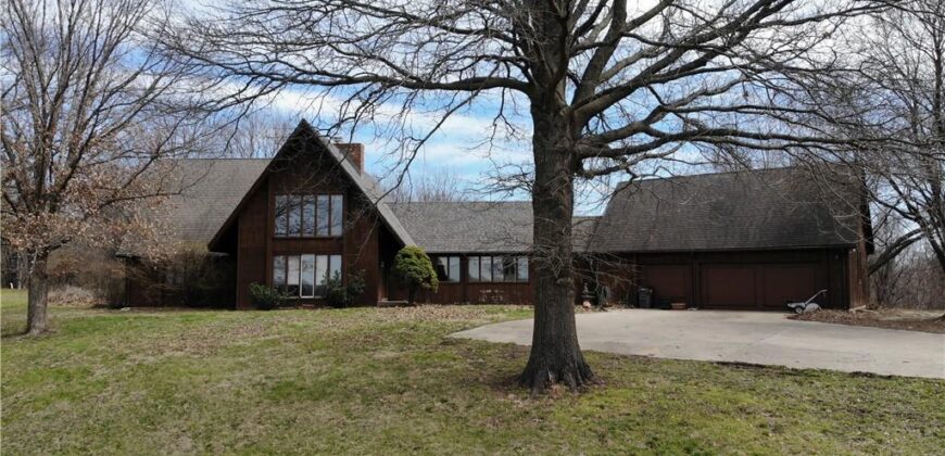 9955 NW Windover Drive, Kansas City, MO 64153