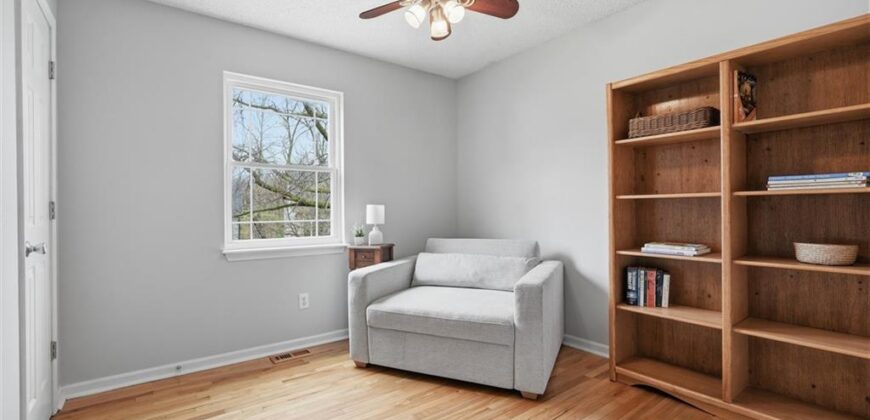 10230 NW 57th Street, Kansas City, MO 64152