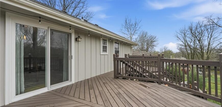 10230 NW 57th Street, Kansas City, MO 64152