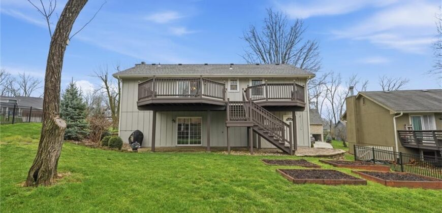 10230 NW 57th Street, Kansas City, MO 64152