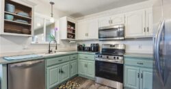 1305 Stonecrest Drive, Kearney, MO 64060