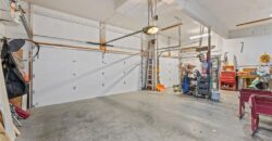 10400 River Hills Drive, Parkville, MO 64152