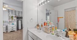 10400 River Hills Drive, Parkville, MO 64152