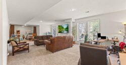 10400 River Hills Drive, Parkville, MO 64152