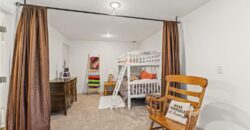 10400 River Hills Drive, Parkville, MO 64152