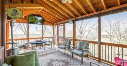 10400 River Hills Drive, Parkville, MO 64152