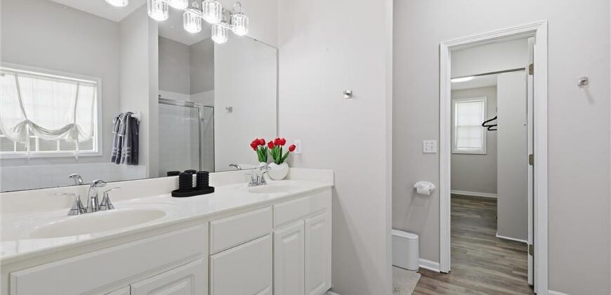 5017 N Washington Street, Gladstone, MO 64118