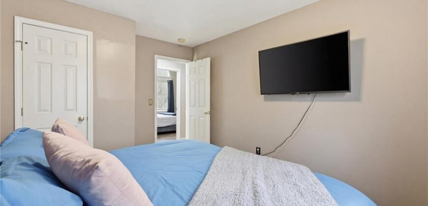 5017 N Washington Street, Gladstone, MO 64118