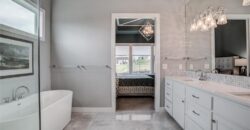 9750 McIntosh Court, Parkville, MO 64152