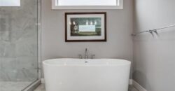 9750 McIntosh Court, Parkville, MO 64152