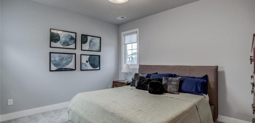 9750 McIntosh Court, Parkville, MO 64152