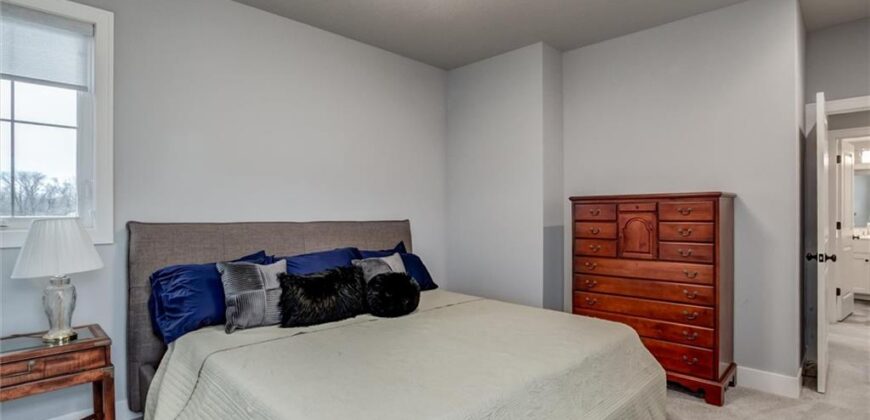 9750 McIntosh Court, Parkville, MO 64152