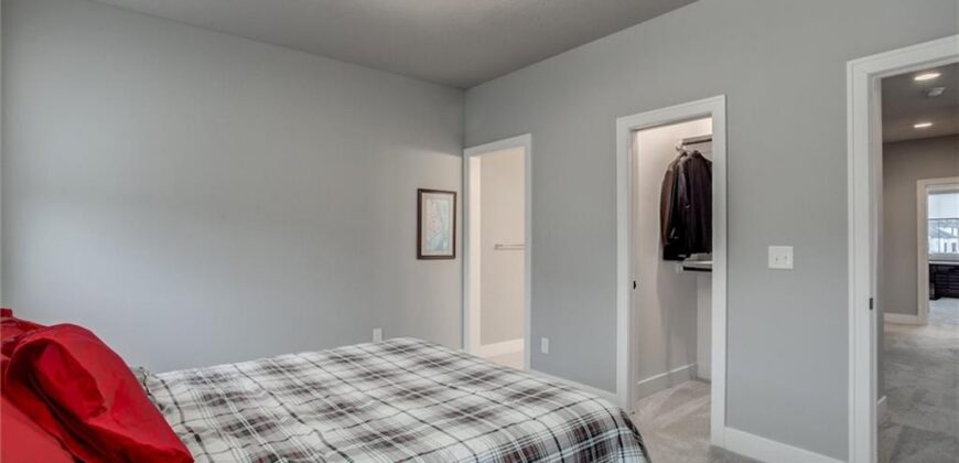 9750 McIntosh Court, Parkville, MO 64152