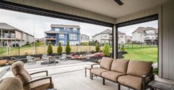 9750 McIntosh Court, Parkville, MO 64152