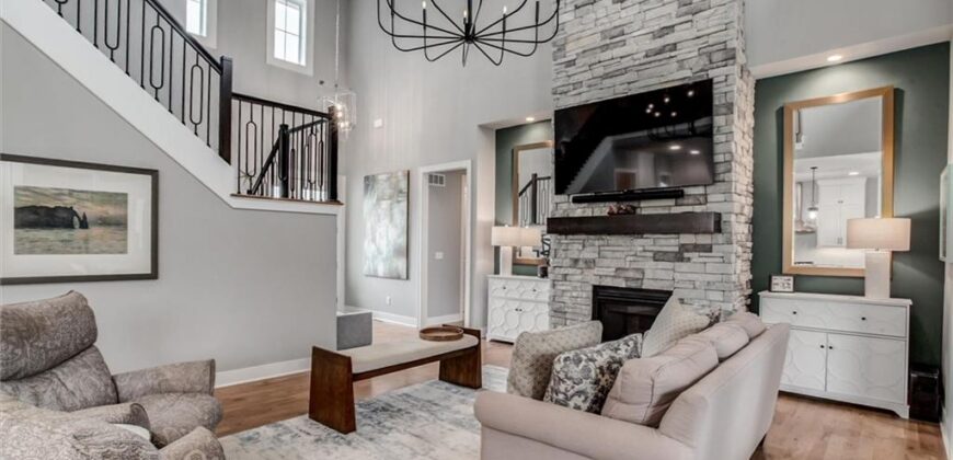 9750 McIntosh Court, Parkville, MO 64152