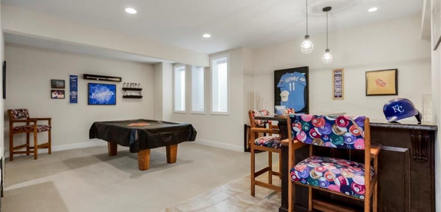 6110 NW 103rd Street, Kansas City, MO 64154