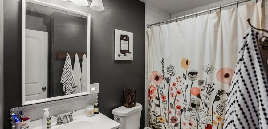 5113 N Wayne Avenue, Kansas City, MO 64118