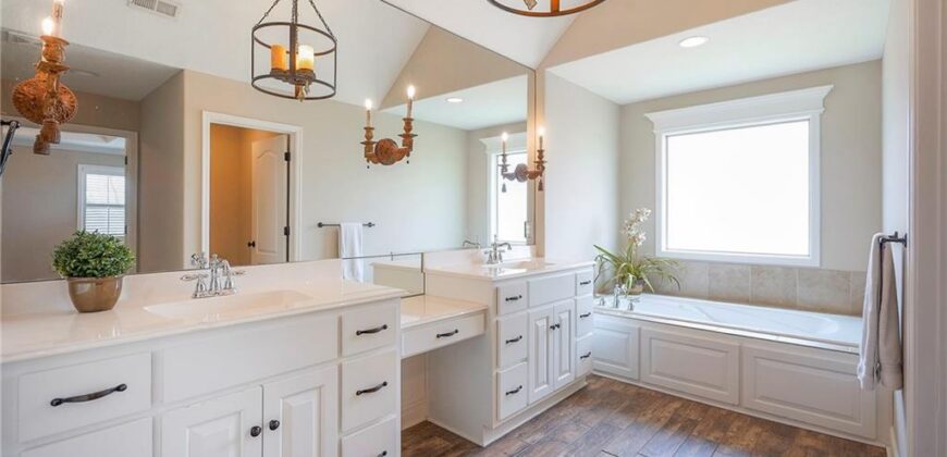 17340 NW 127th Street, Platte City, MO 64079