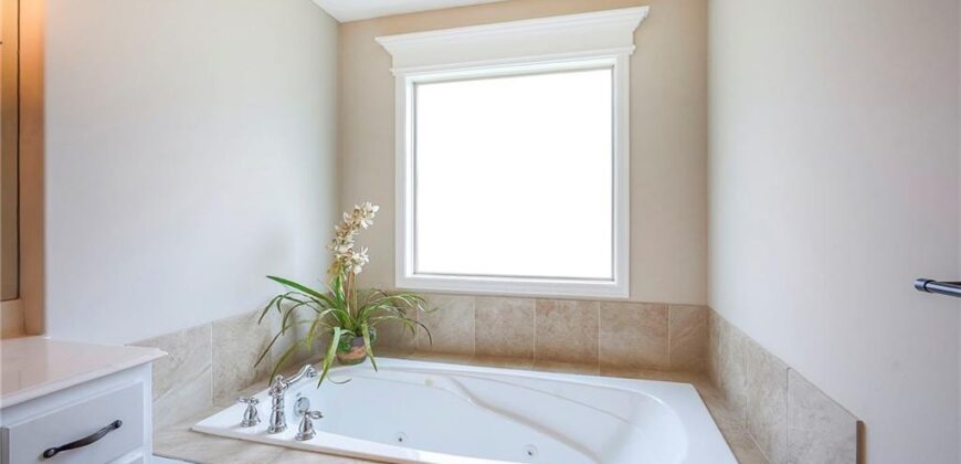 17340 NW 127th Street, Platte City, MO 64079