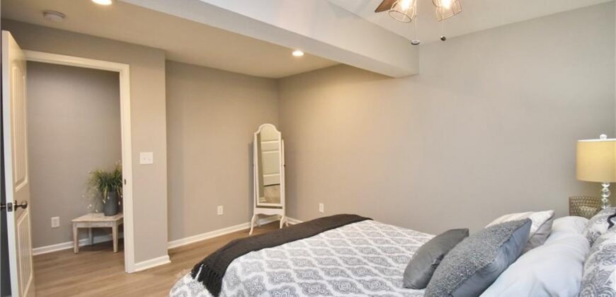 1928 Carter Court, Liberty, MO 64068