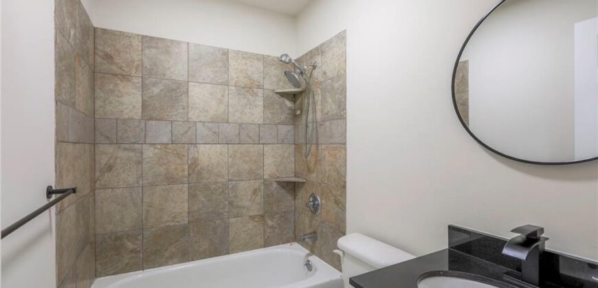 9844 N Cherry Street, Kansas City, MO 64155